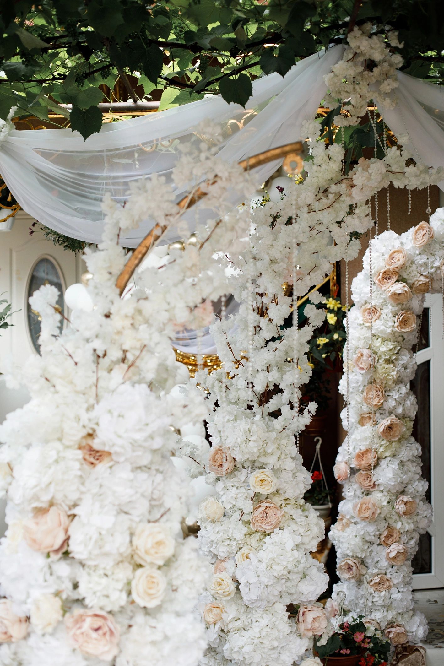 Elegant floral wedding venue styling